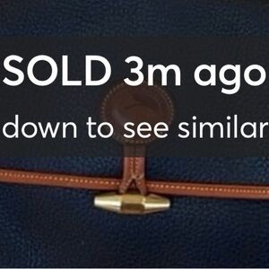 ❗️SOLD❗️90’s Dooney & Bourke Navy & Tan Leather Bag, Wristlet & Dust bag